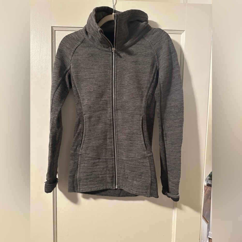 Lululemon fleece jacket